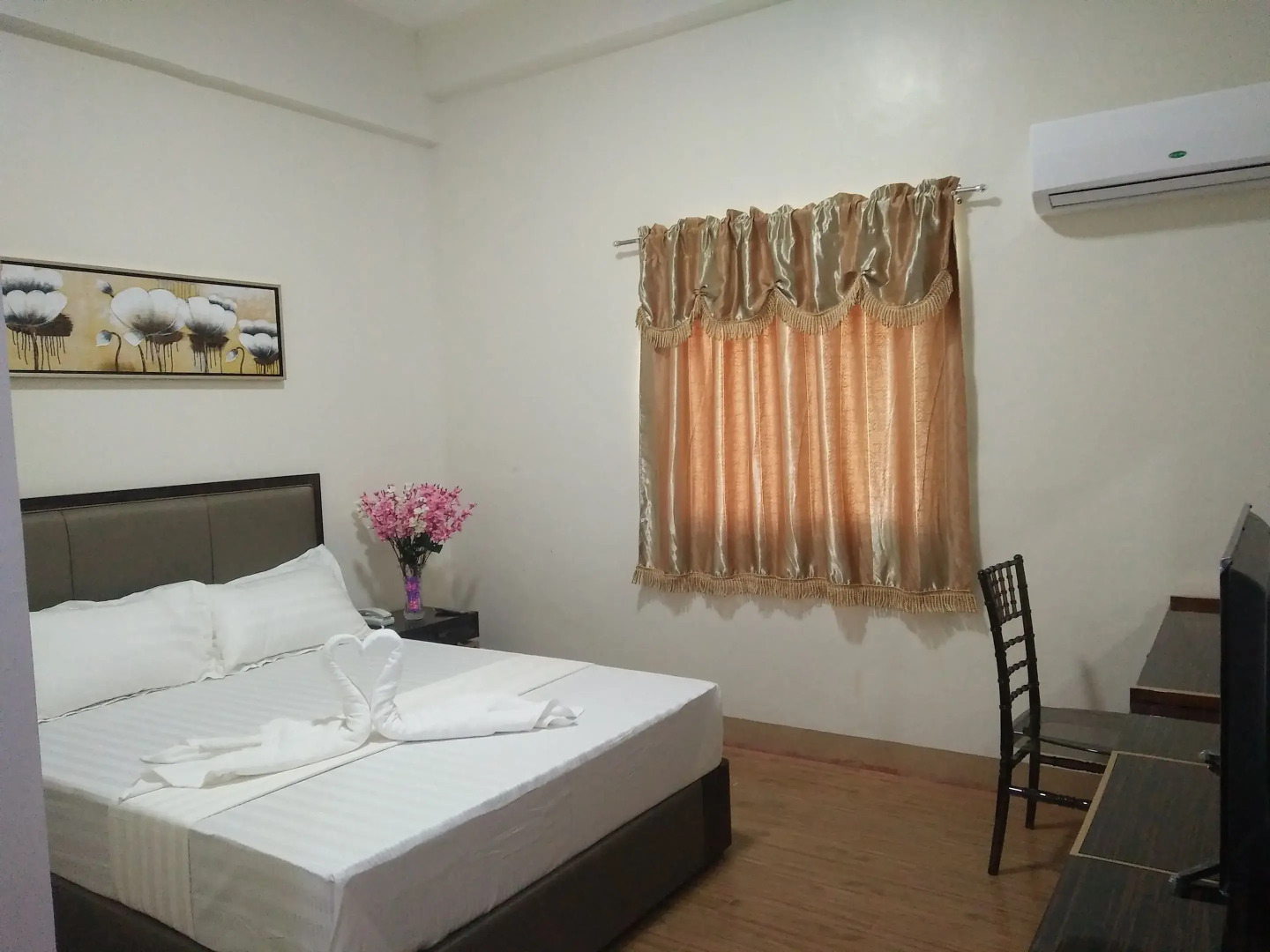 Meaco Royal Hotel - Batangas City