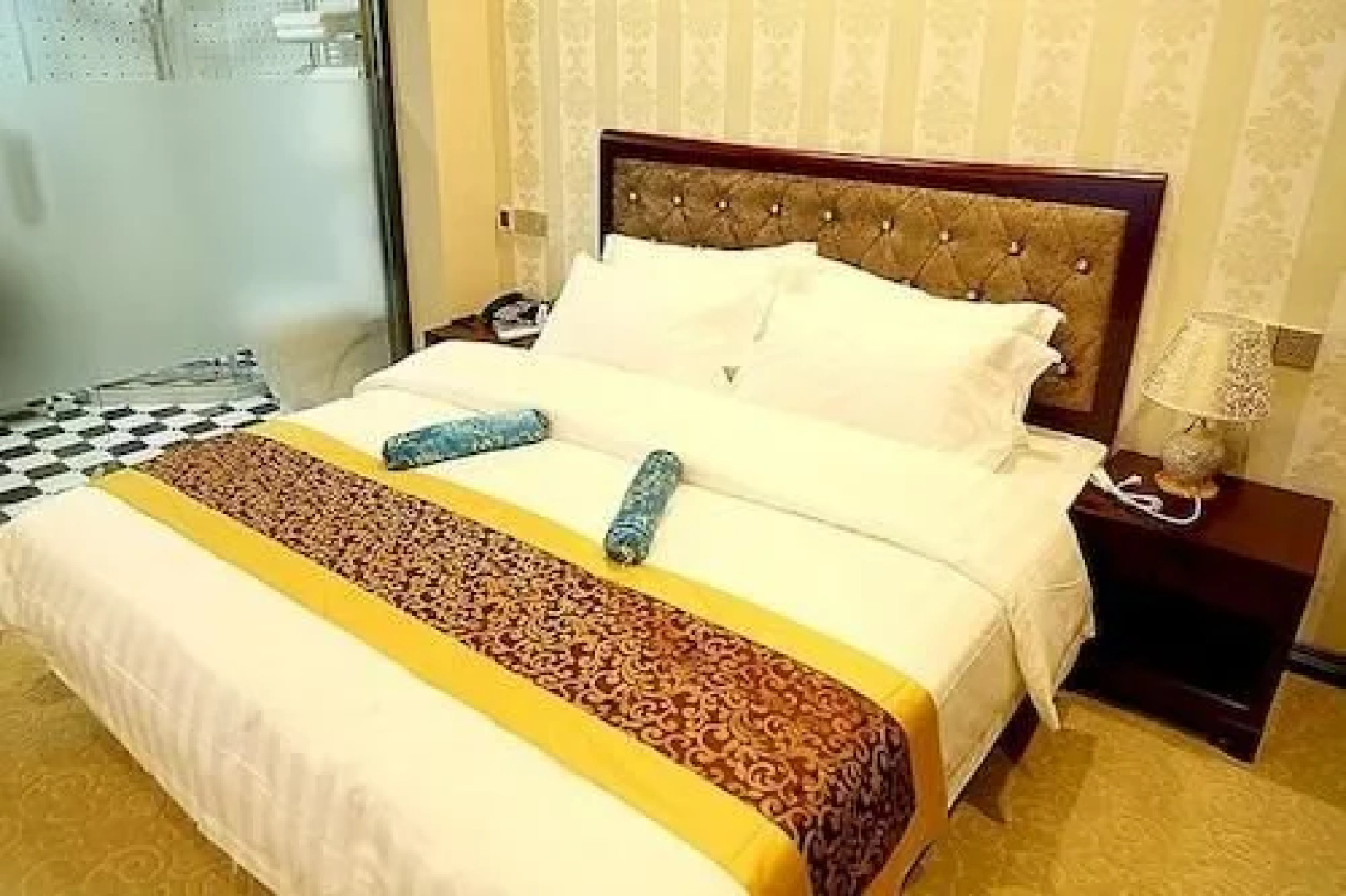 Nanlin Holiday Hotel