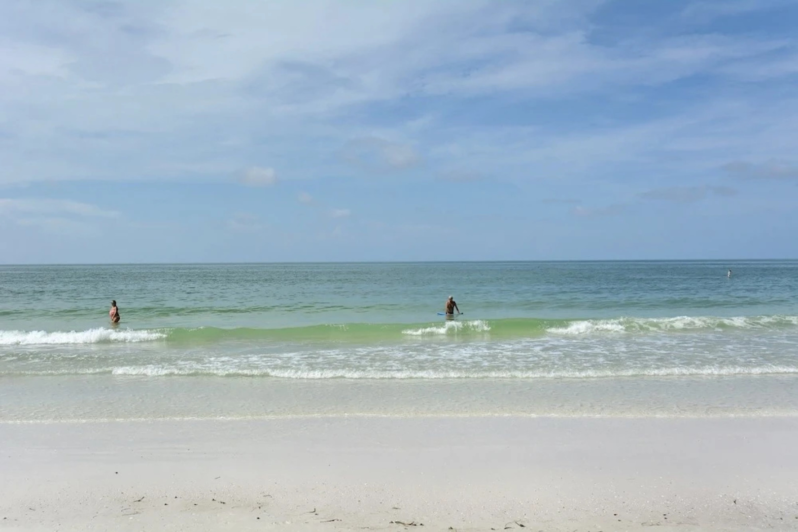 Minnow 1 1 Bedroom Cottage by RedAwning