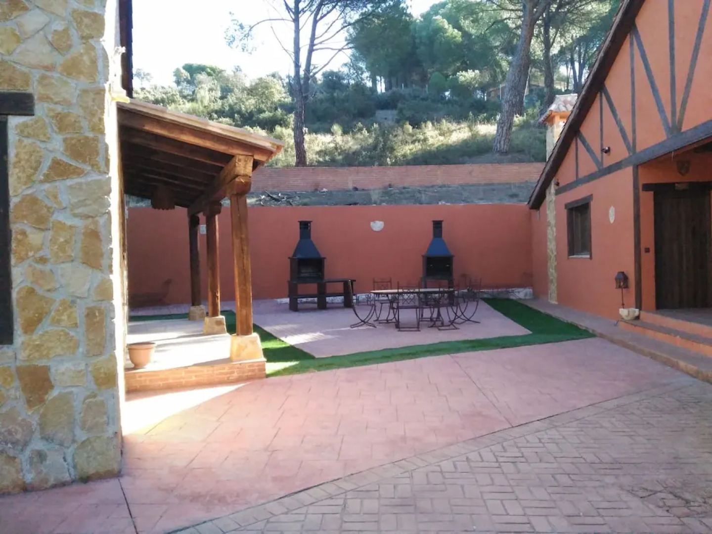 Alojamientos Rurales El Grial