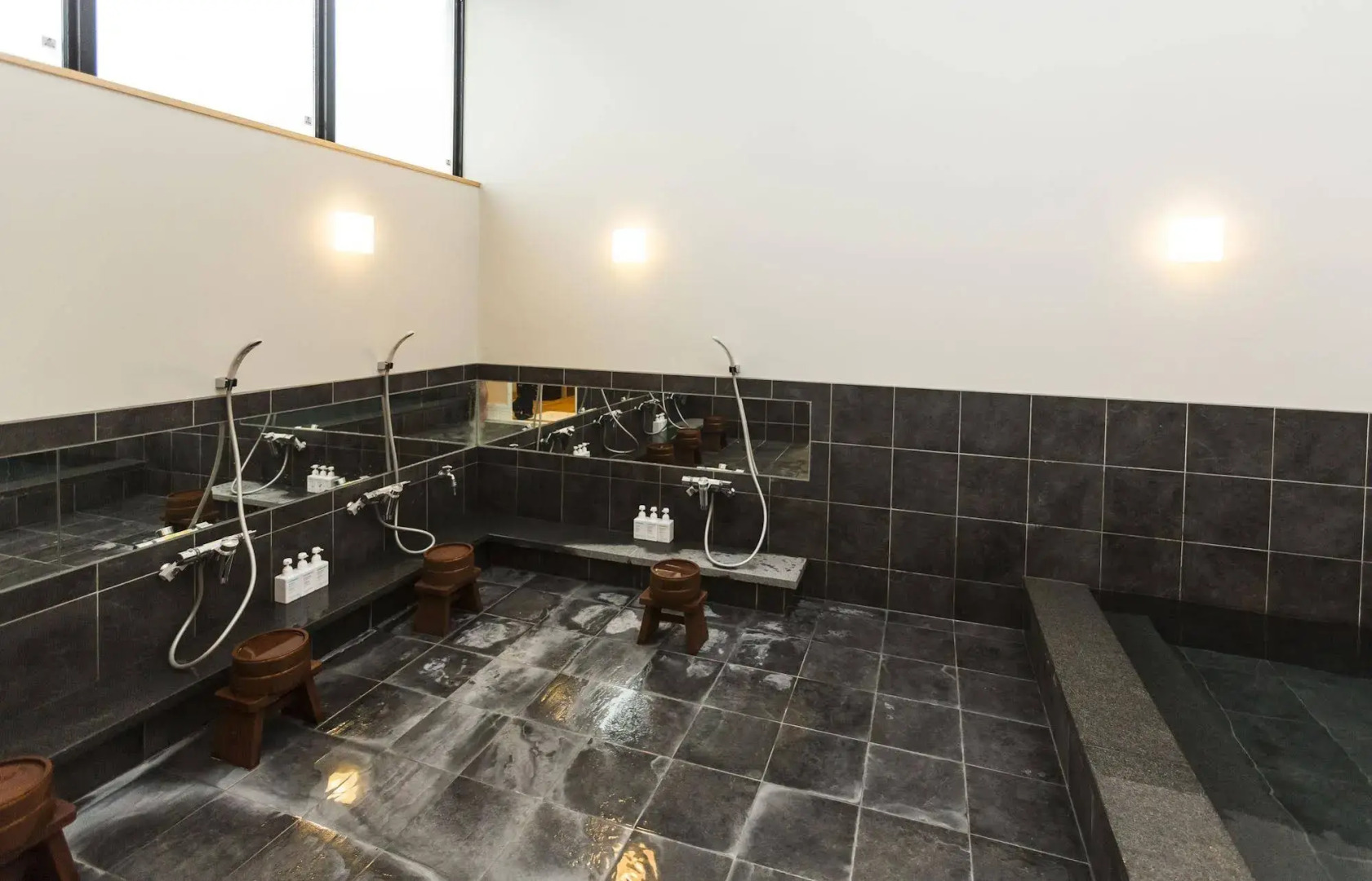 EN Takeda Castle Town Hotel