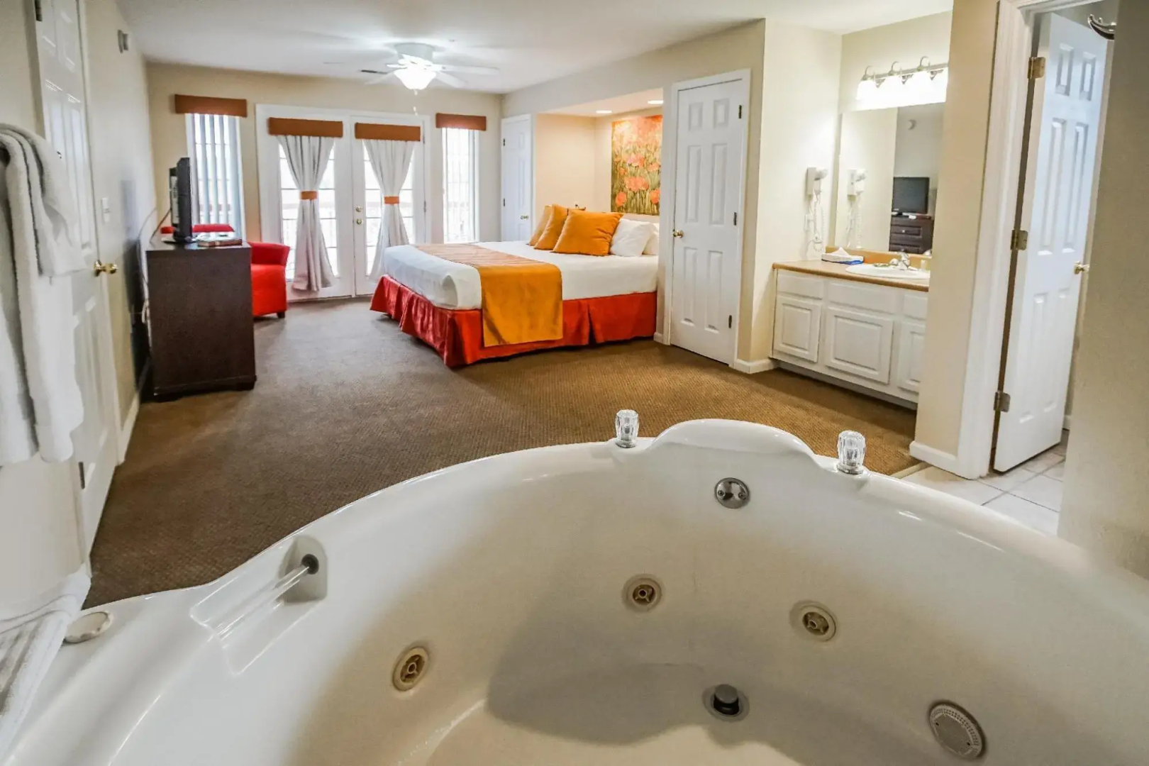 Surreys Grand Crowne Resort