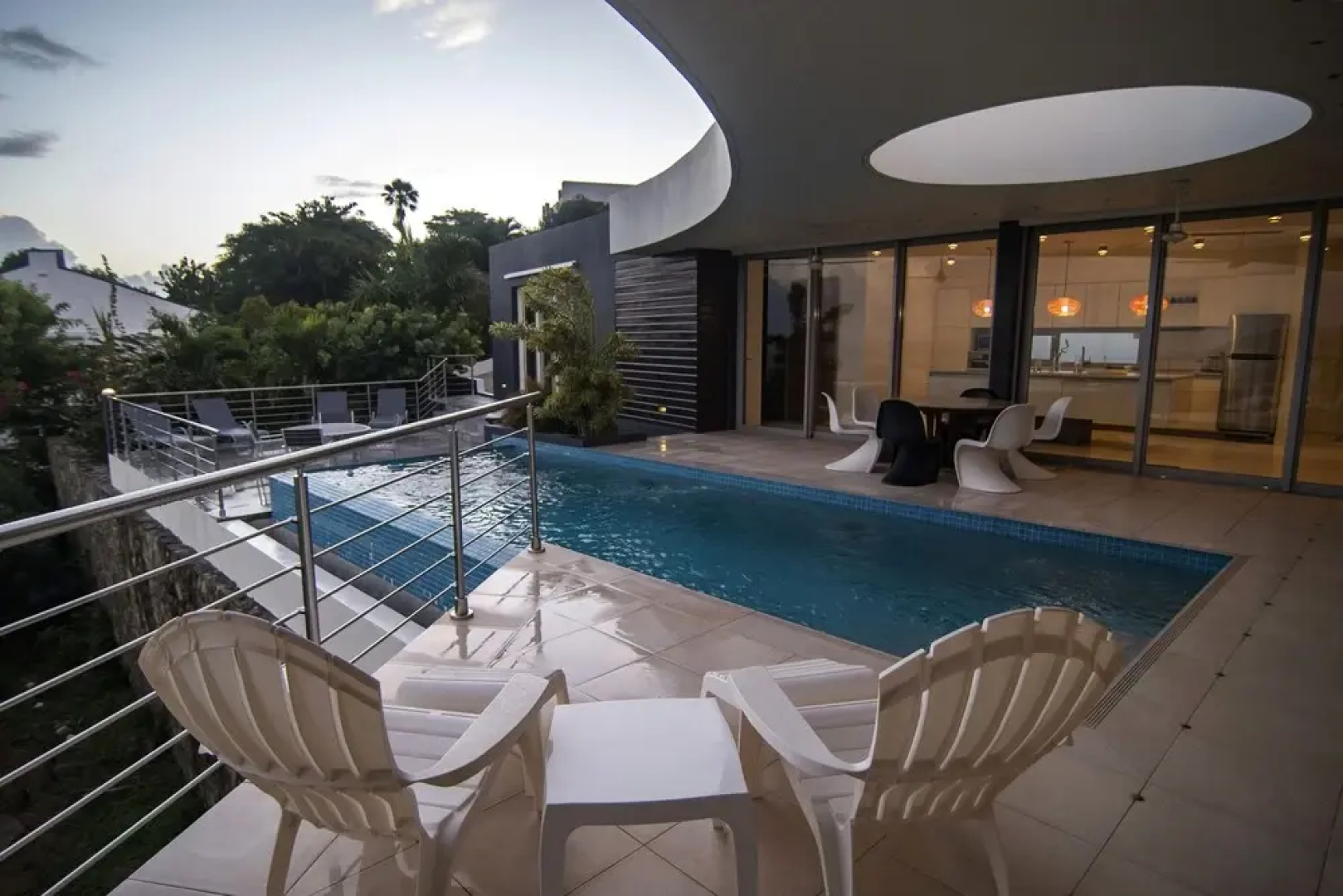 L'Agua by Island Properties Online