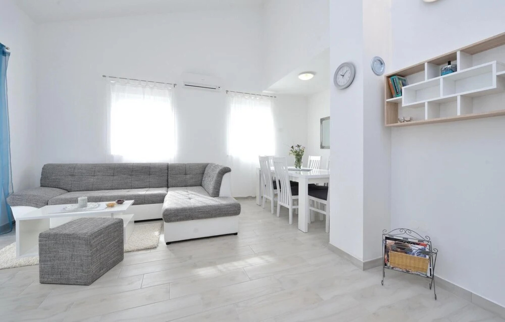 Amazing Home in Vrsi-mulo With Wifi and 2 Bedrooms