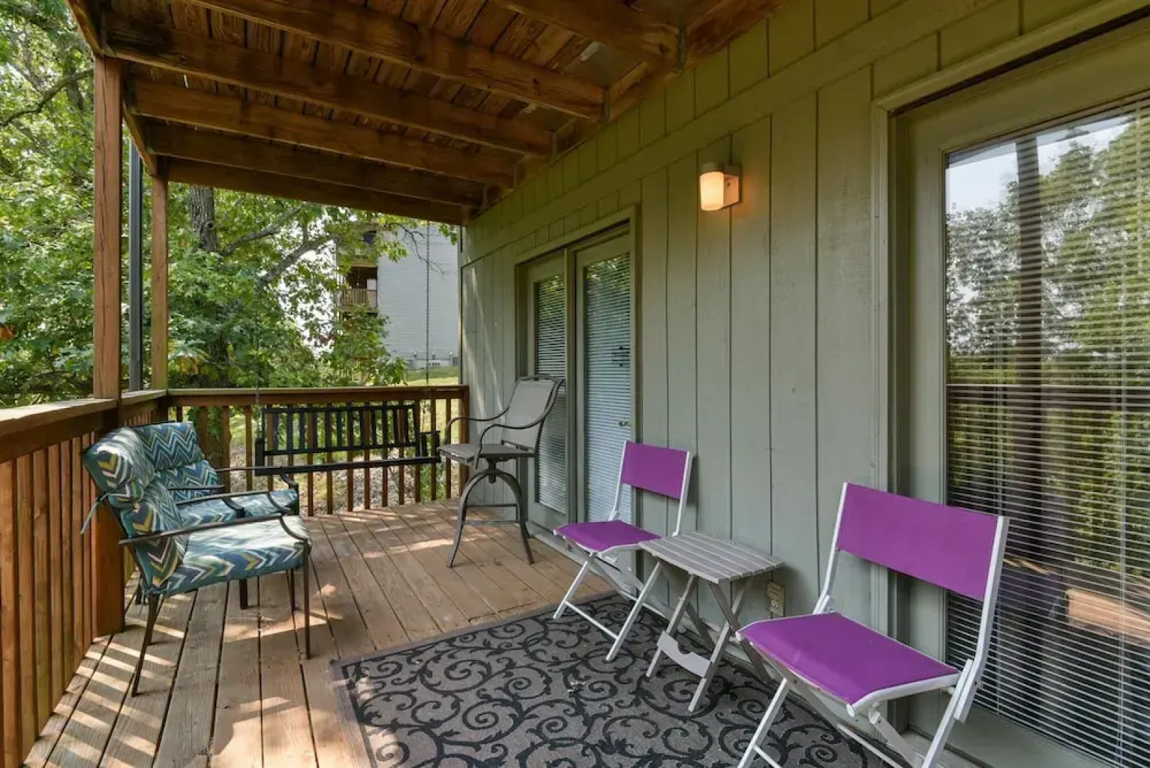 Welcome Inn- Pools - Great Balcony - Trails to Fishing -SO Close to Sdc!!