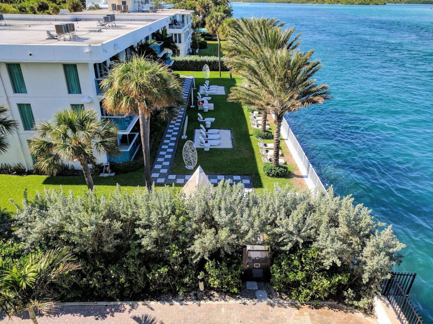Beach Haus Bal Harbour