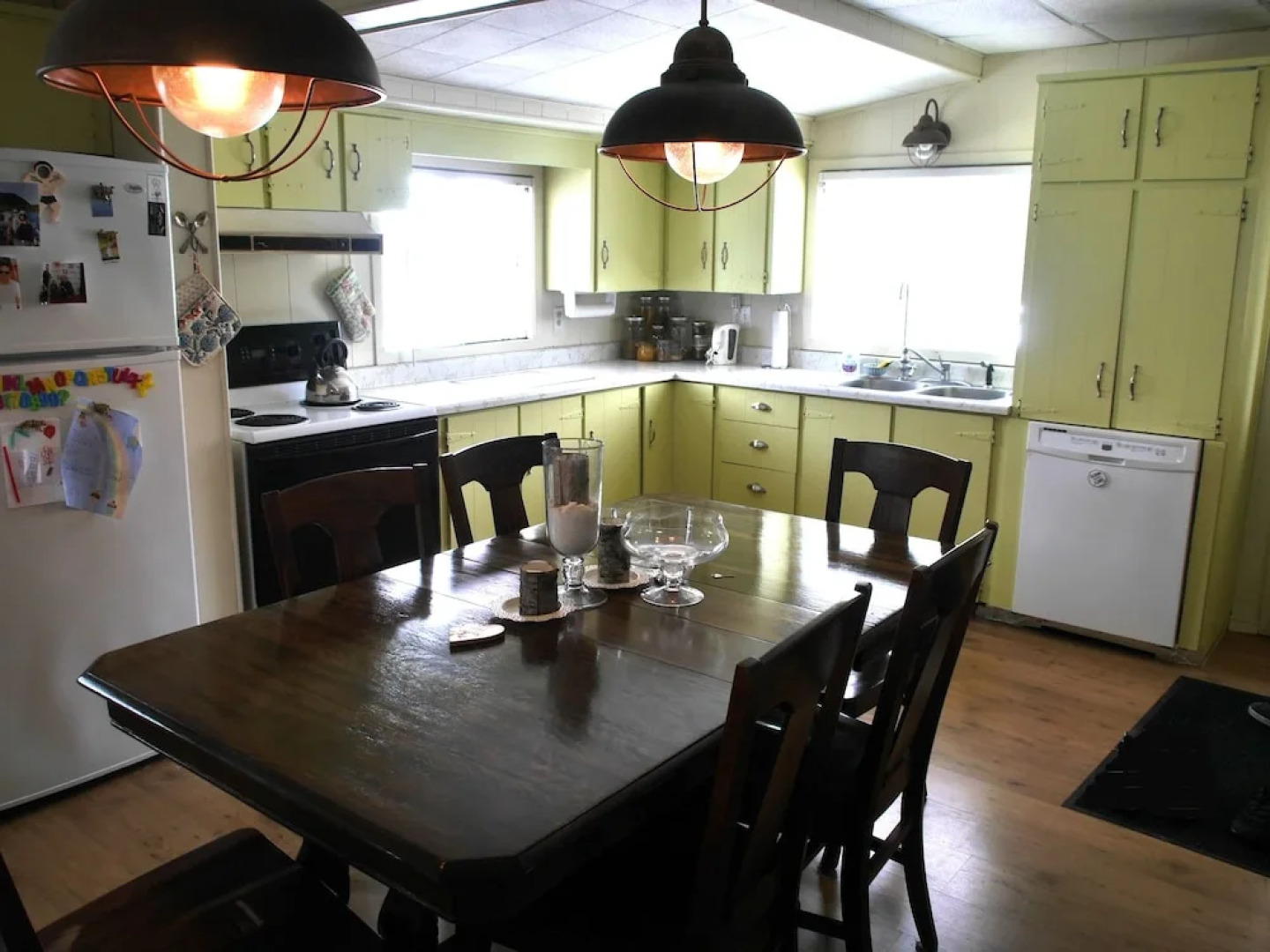 Lake Simcoe Watefront Cottage