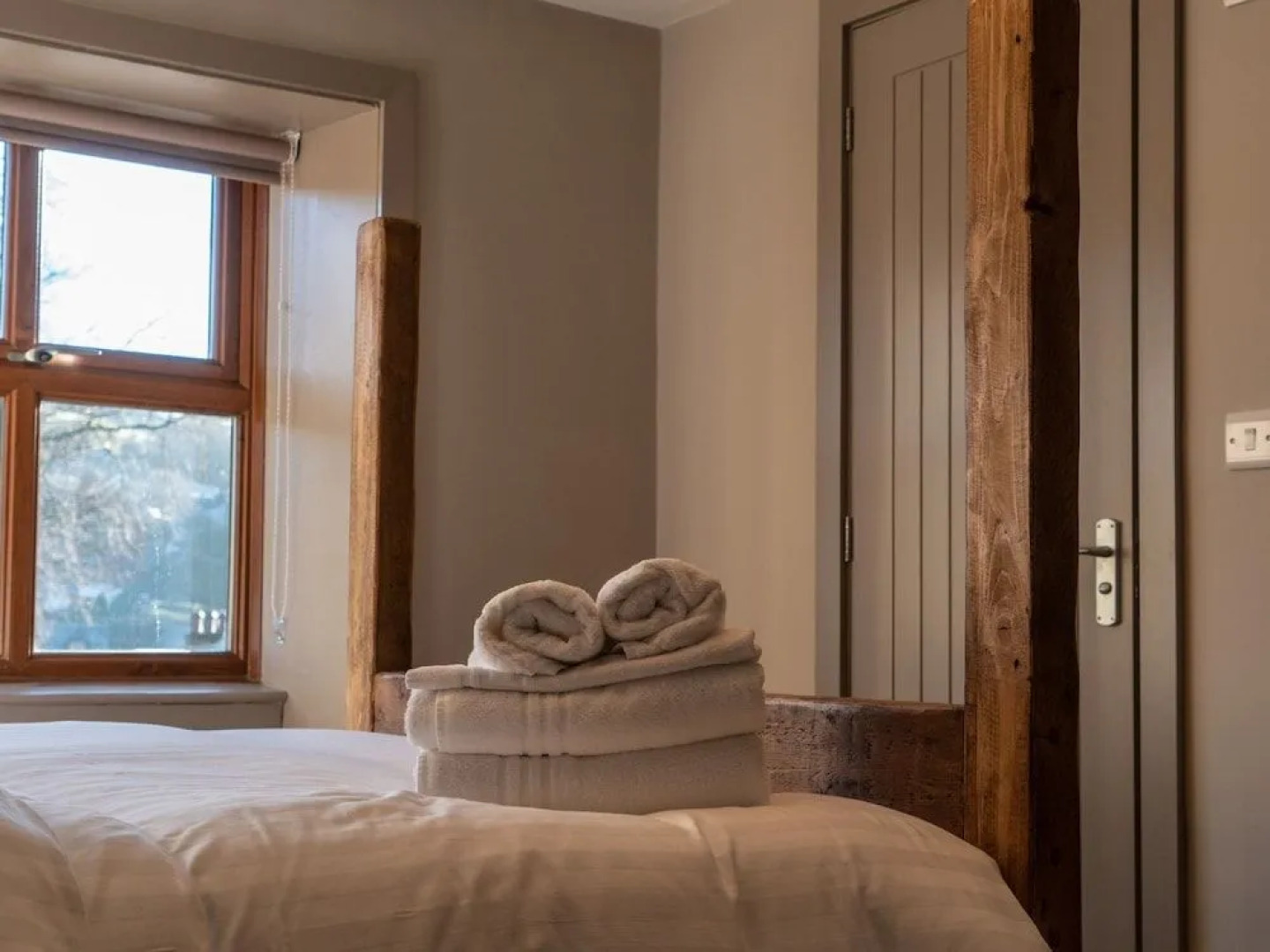 The Lion Pub & Grill