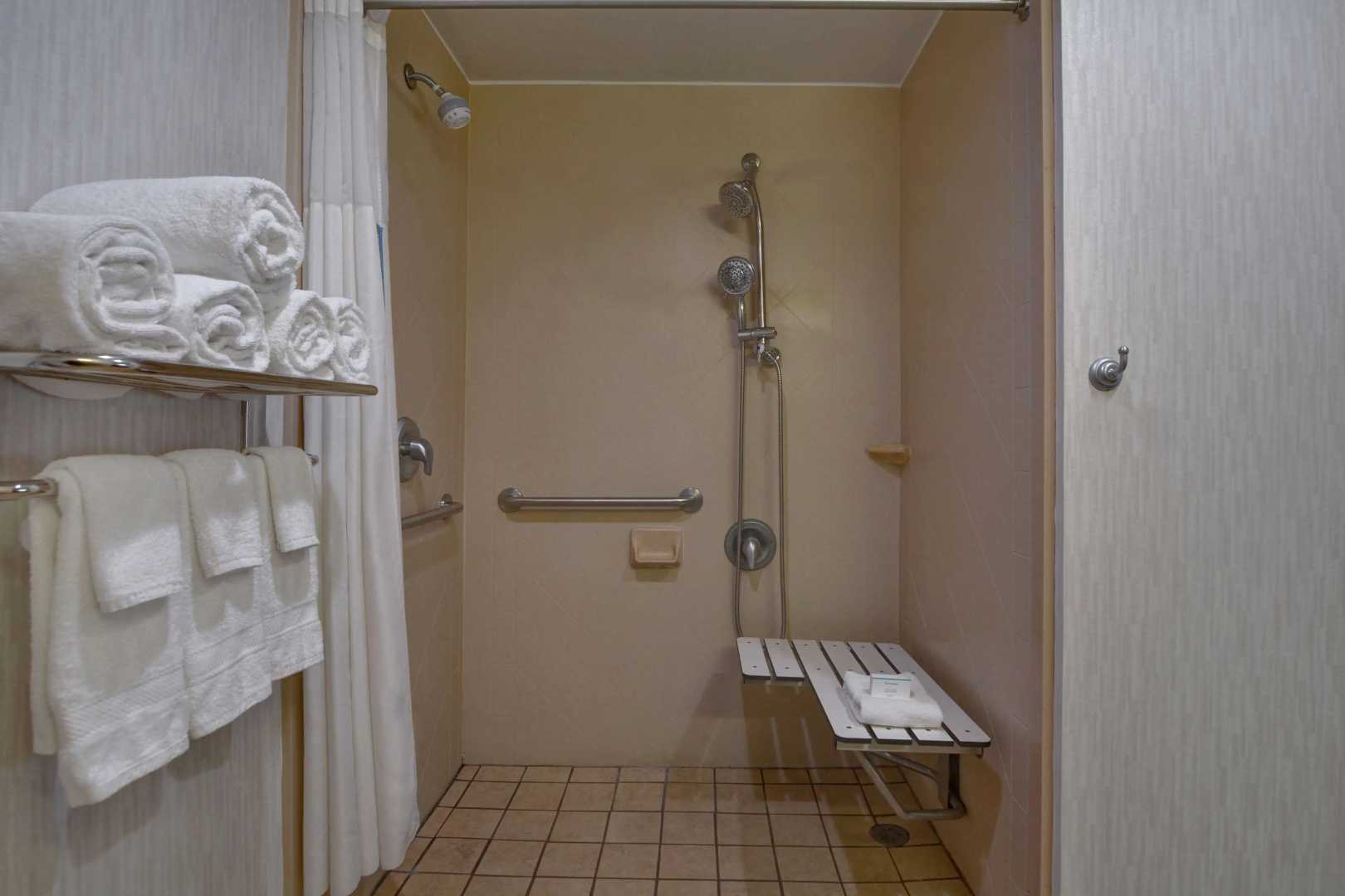 Hampton Suites Birmingham Hoover