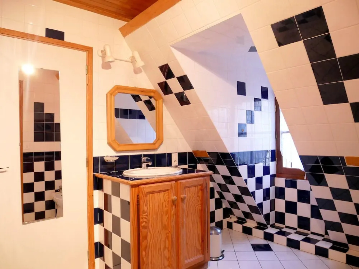 House With 2 Bedrooms in Beynac-et-cazenac, With Pool Access and Furni