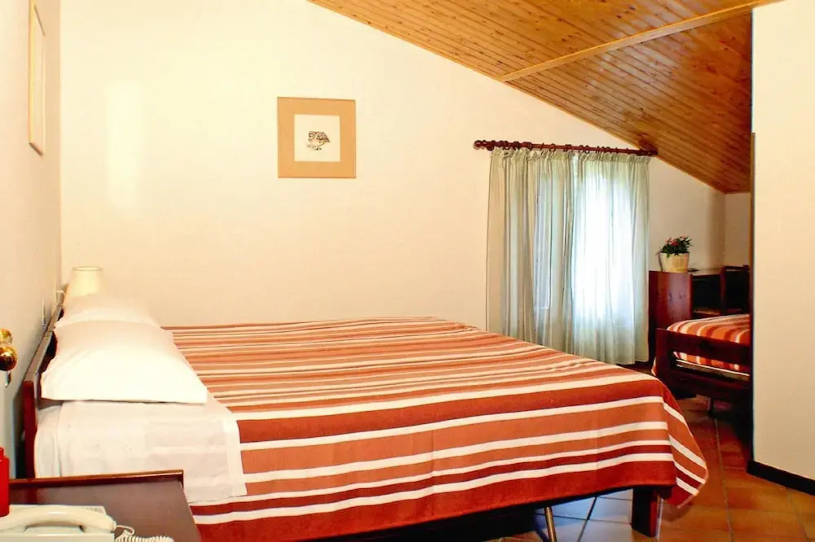 Hotel in Marche With Scenic Hiking Trails