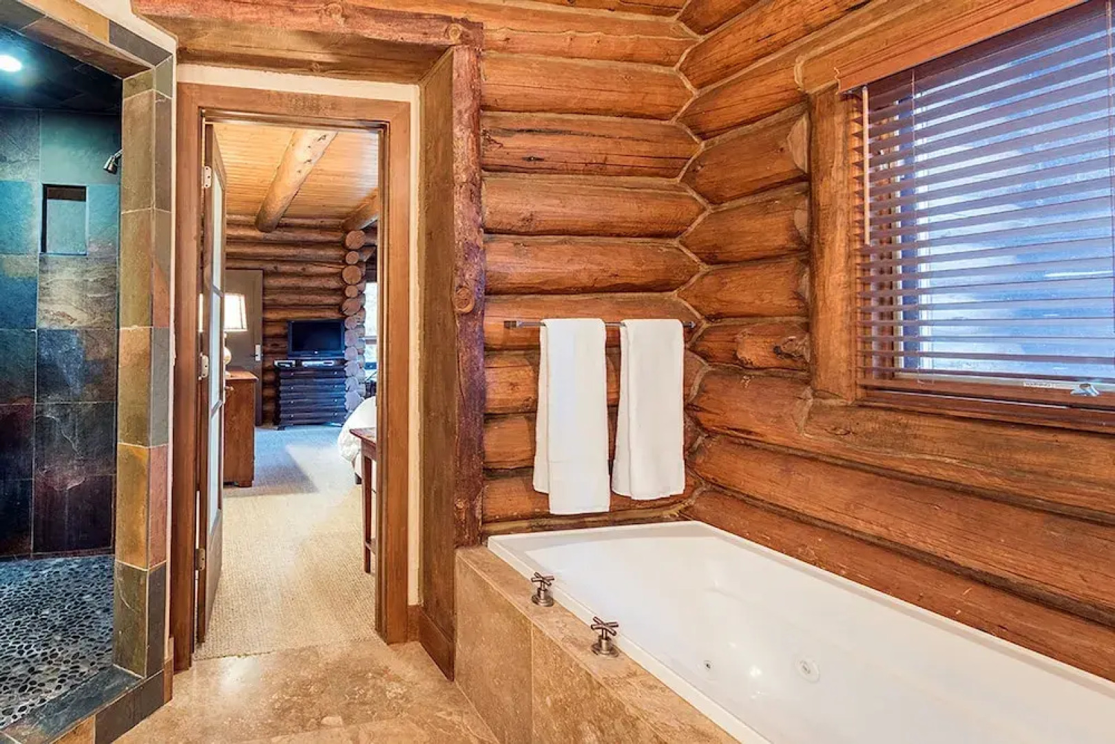 Alpen Ridge by Exceptional Stays