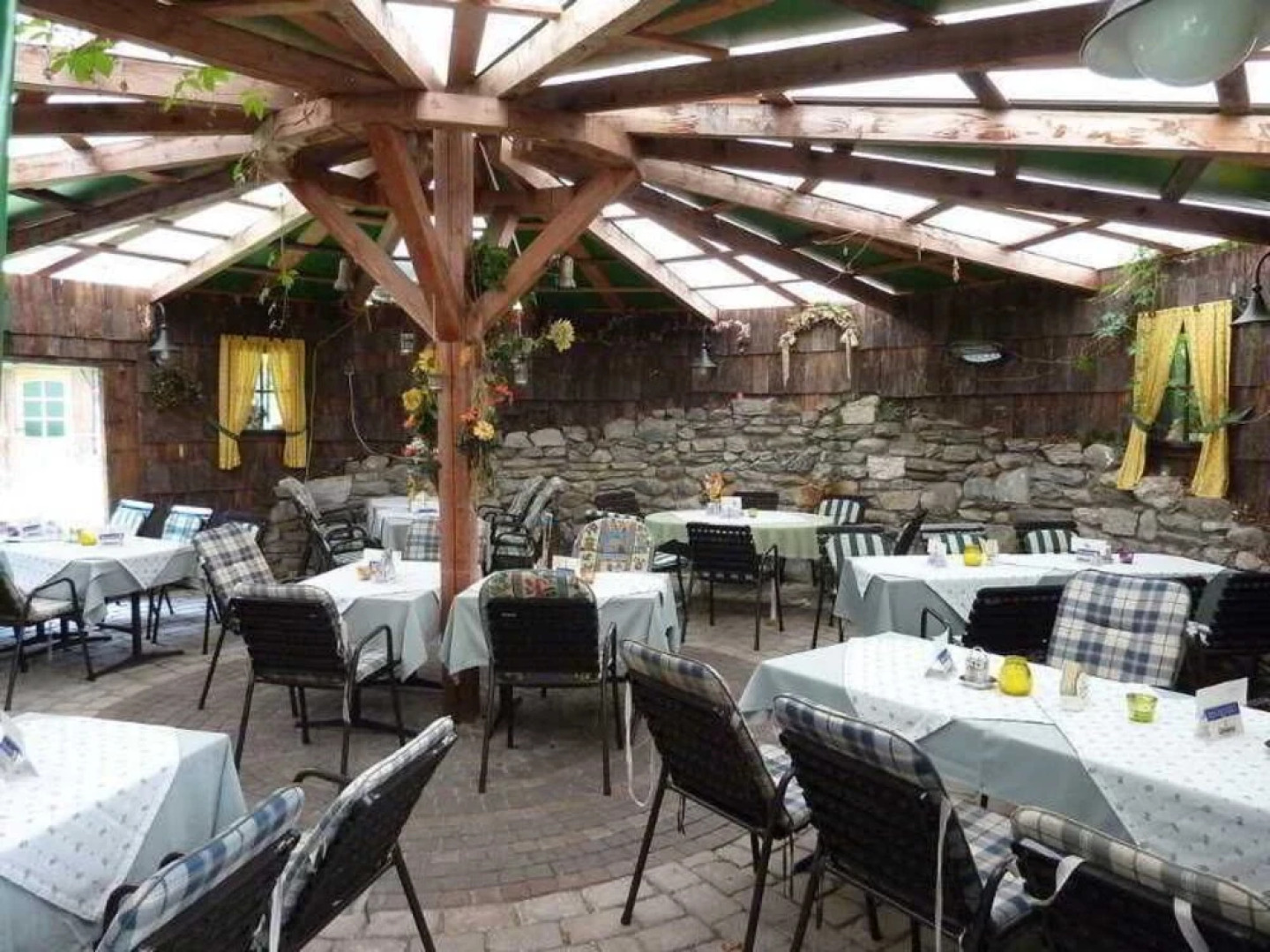 Hotel & Gasthof Kröll