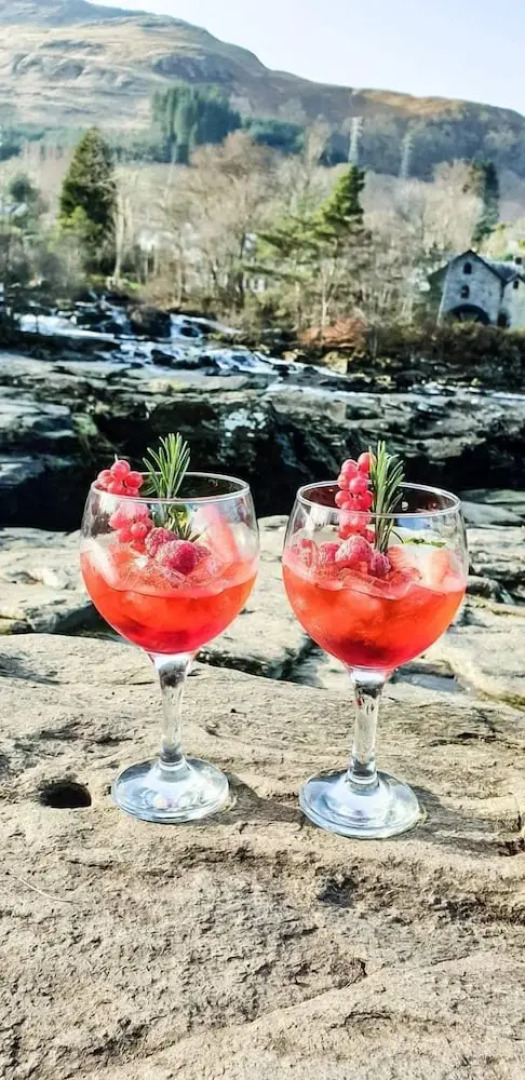 The Falls Of Dochart Inn