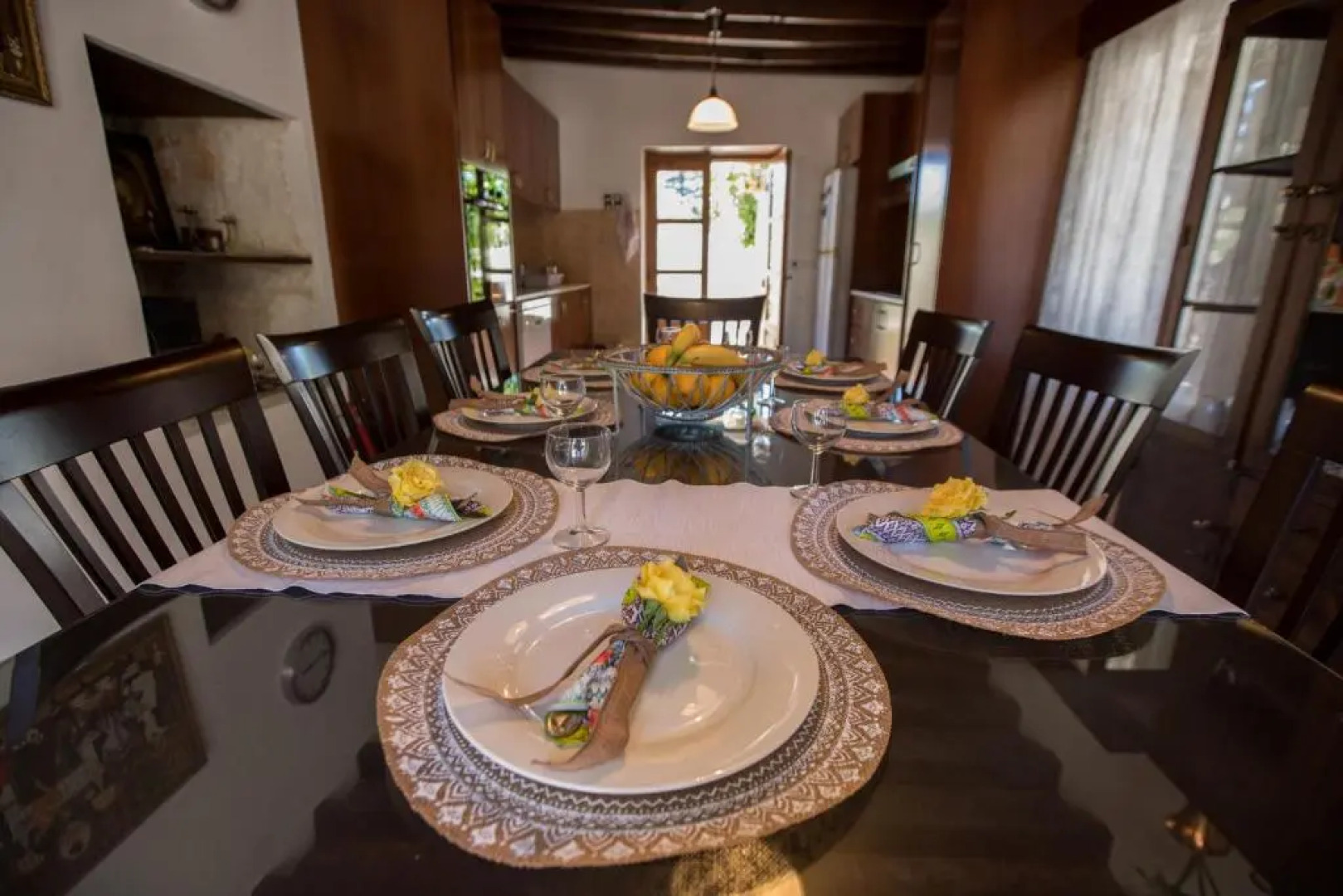 Droushia Corner House