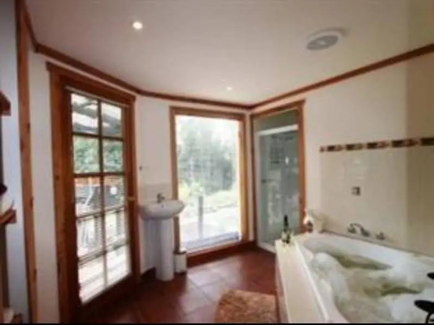 Love Grove Guest House