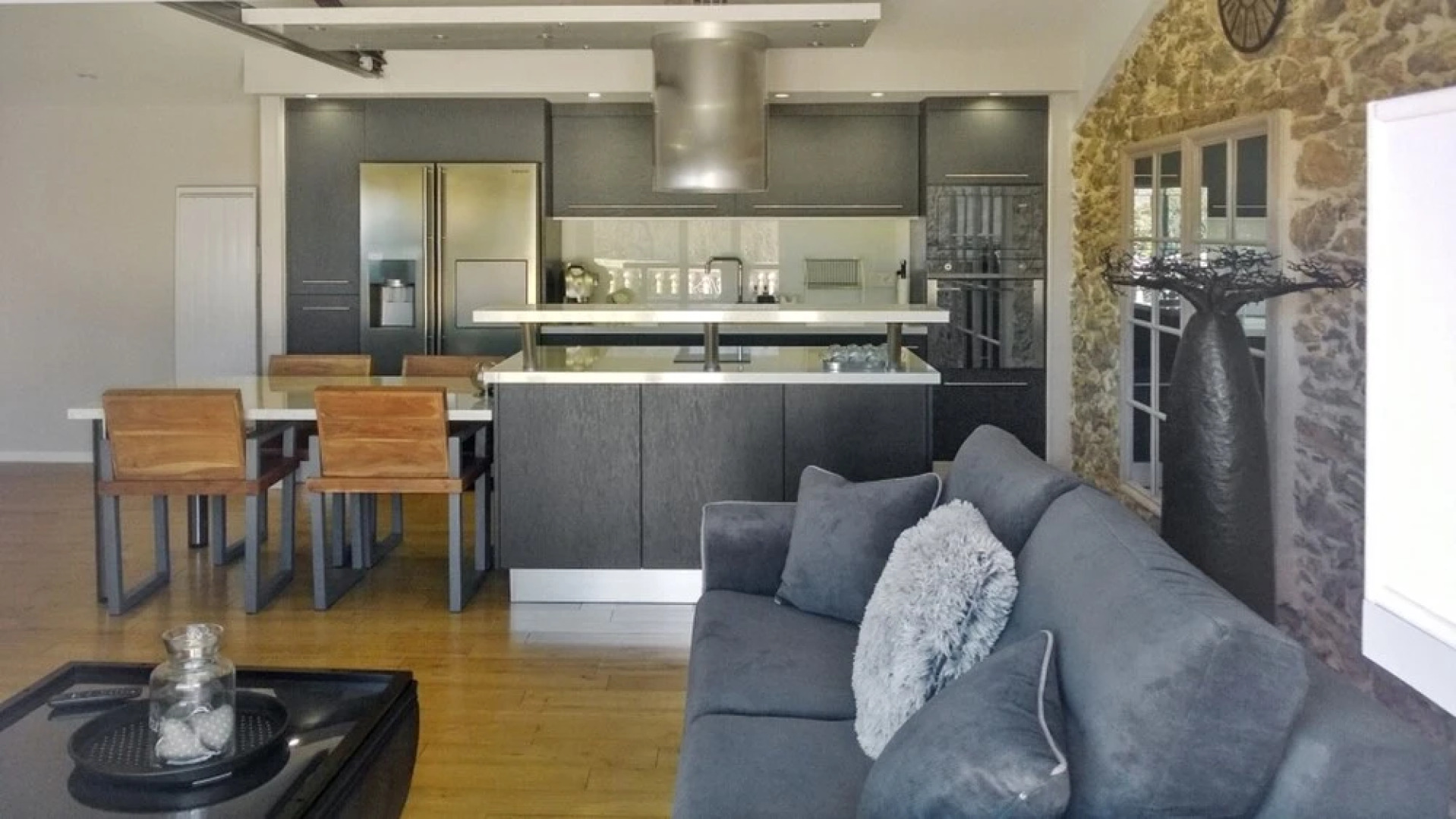 House With one Bedroom in Montjoie-en-couserans, With Enclosed Garden