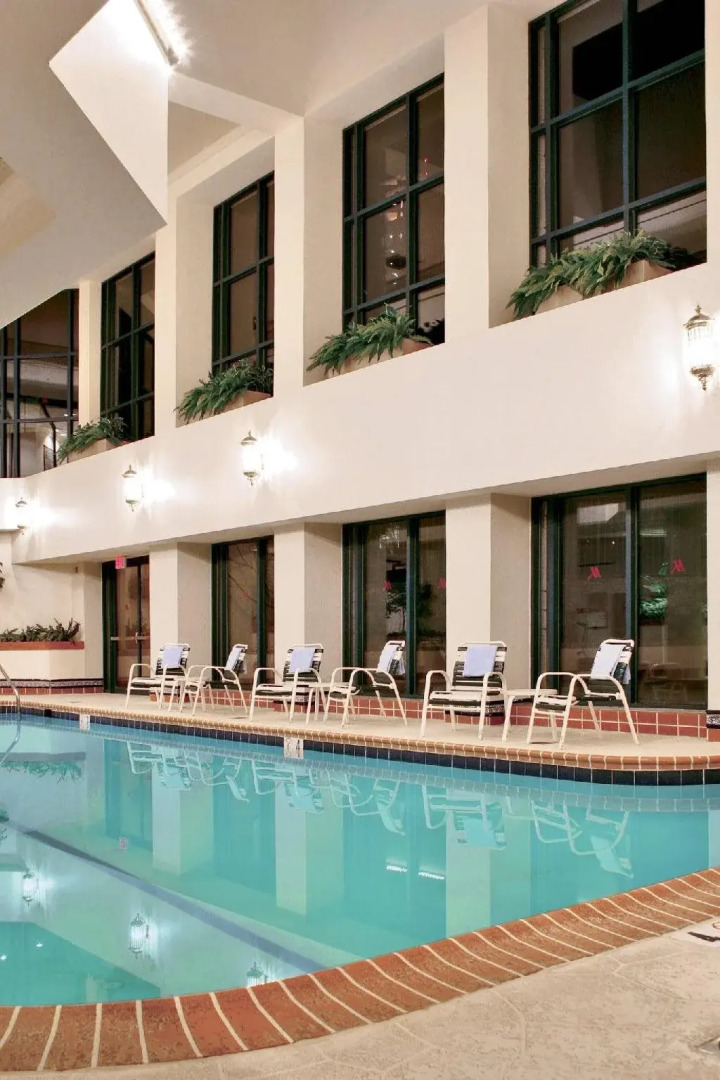 Falls Church Marriott Fairview Park