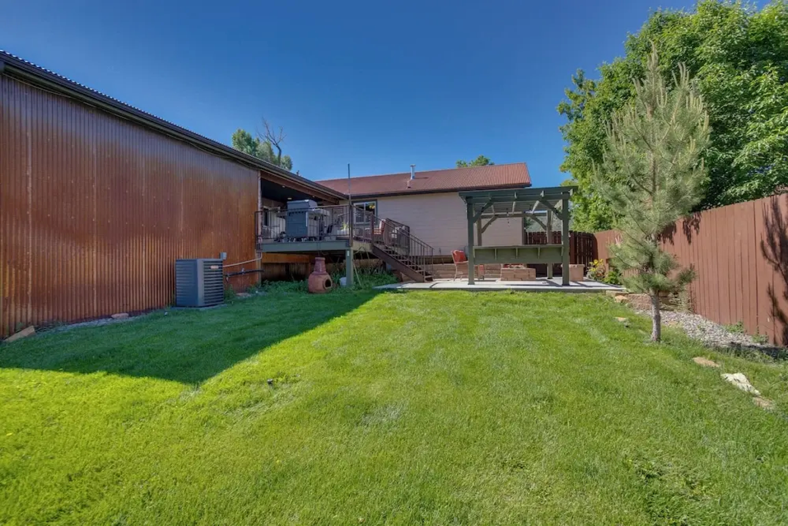 Spacious Home w/ Deck: 5 Mi to Ridgway State Park!