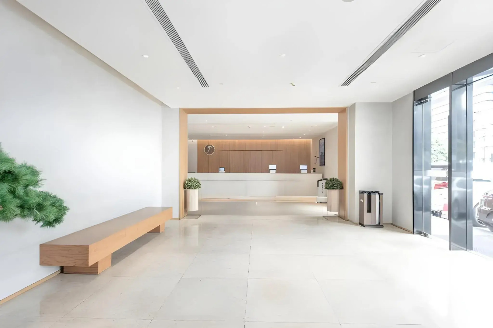 Ji Hotel (Hangzhou Wulin Square, Wenhui Mansion)