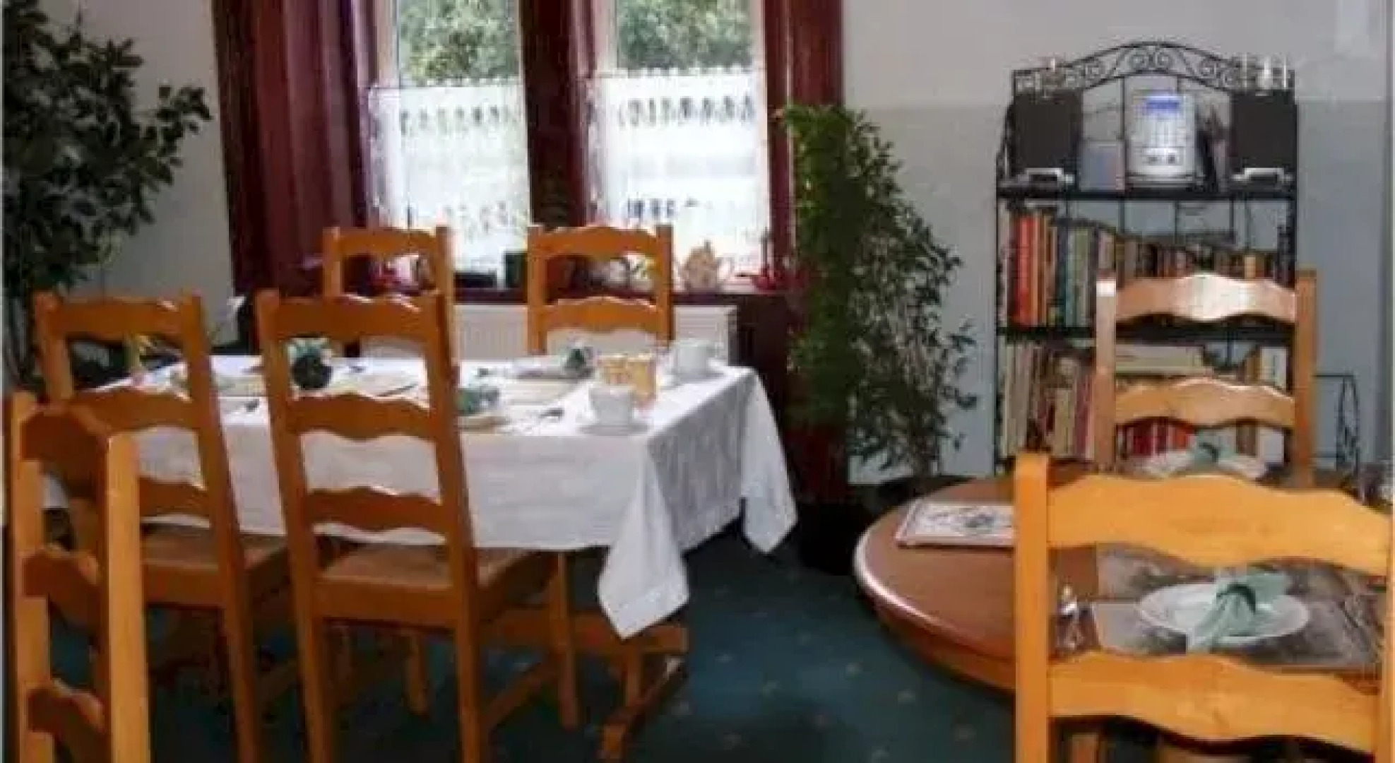 Ashley House Guest House