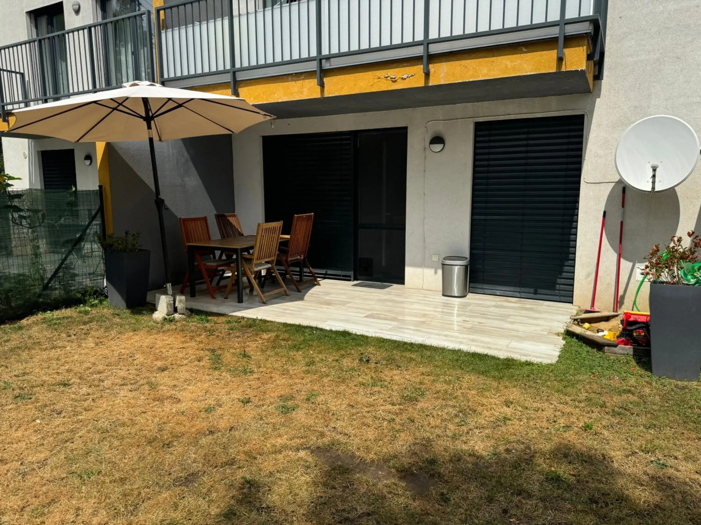 Sunny apartment on the lakes