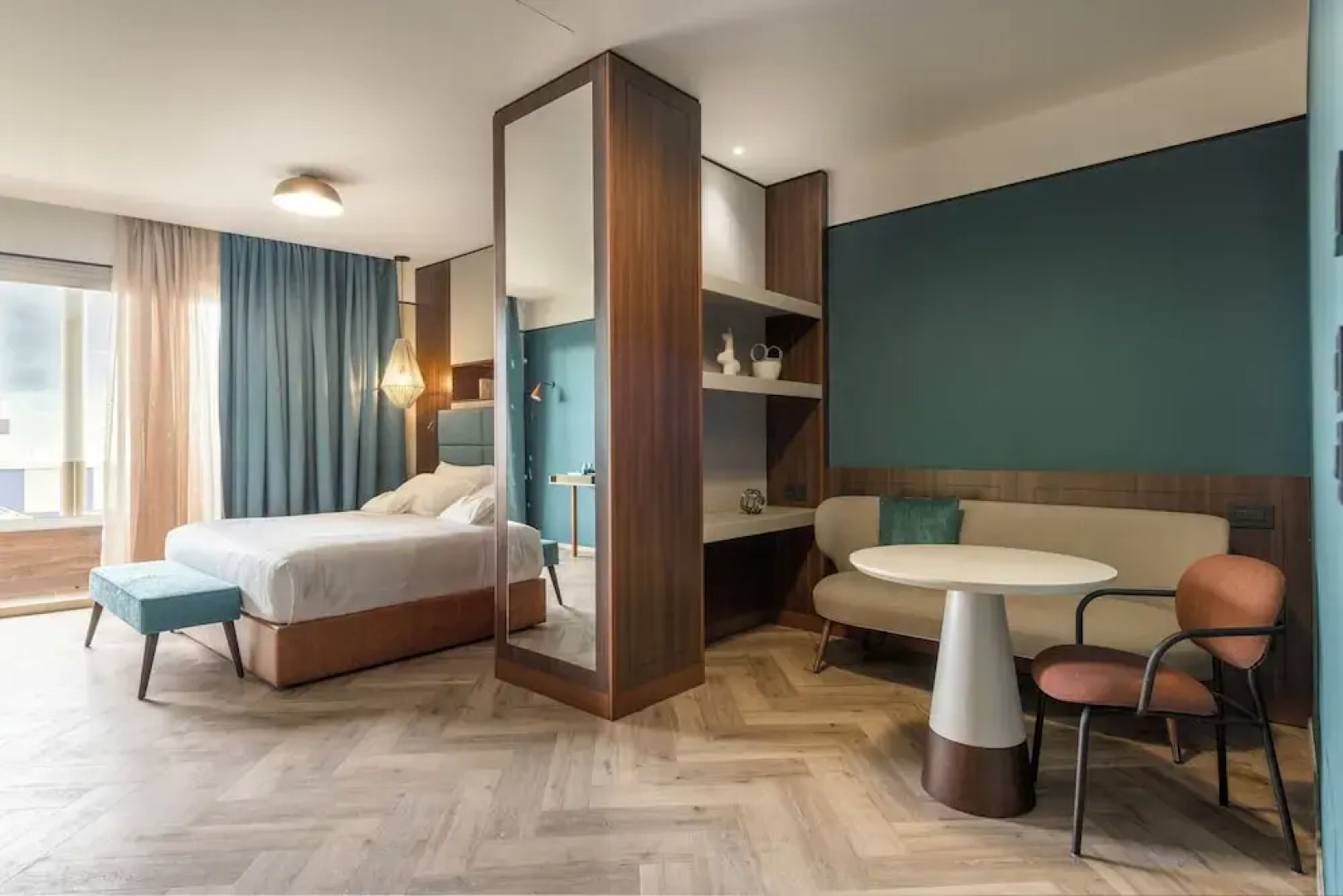 Visionair Suites