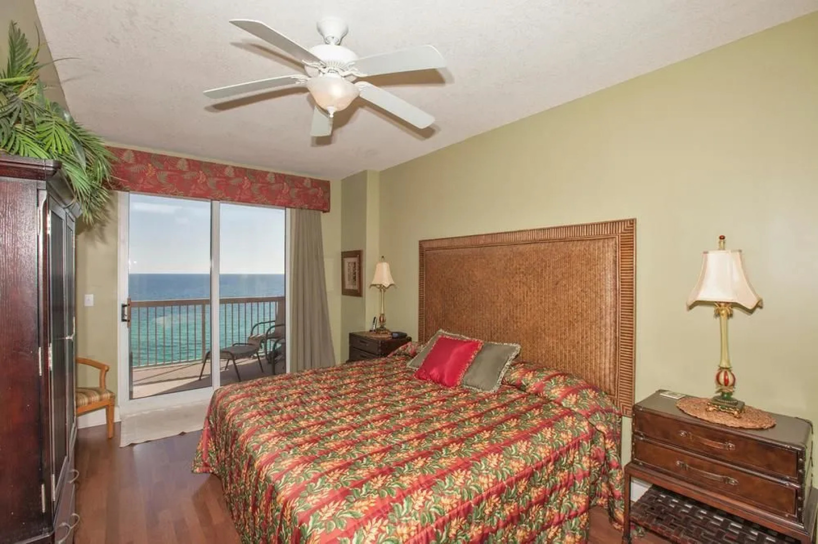 Sunrise Beach Resort by Panhandle Getaways