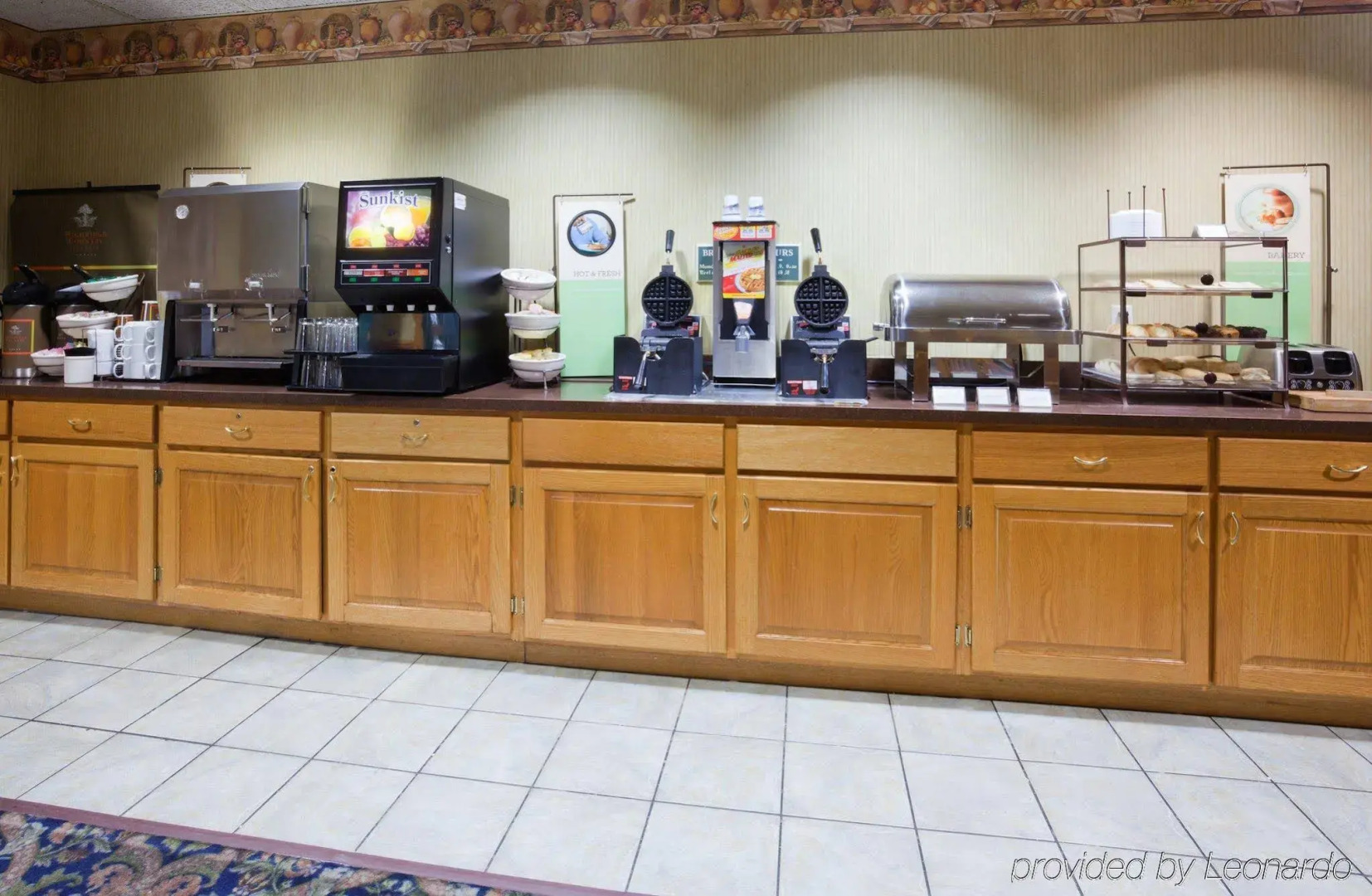 Country Inn & Suites by Radisson, Coralville, IA