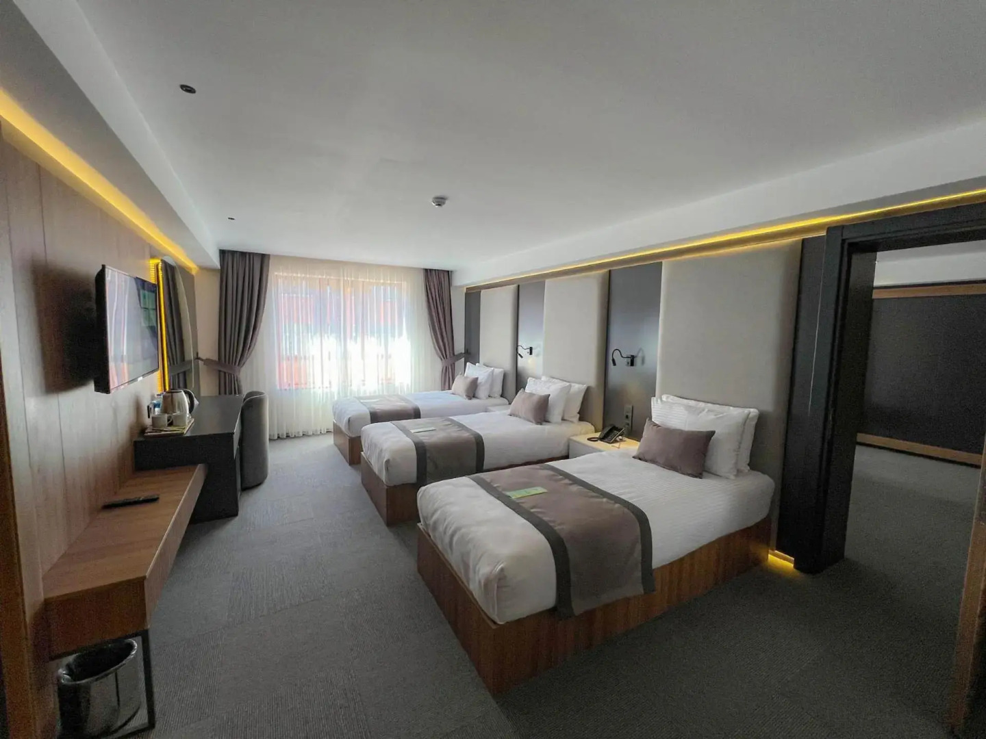 Sera Lake Center Hotel