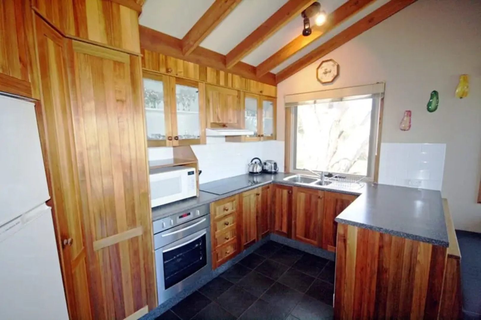 Edzell - Stunning Waterfront Home