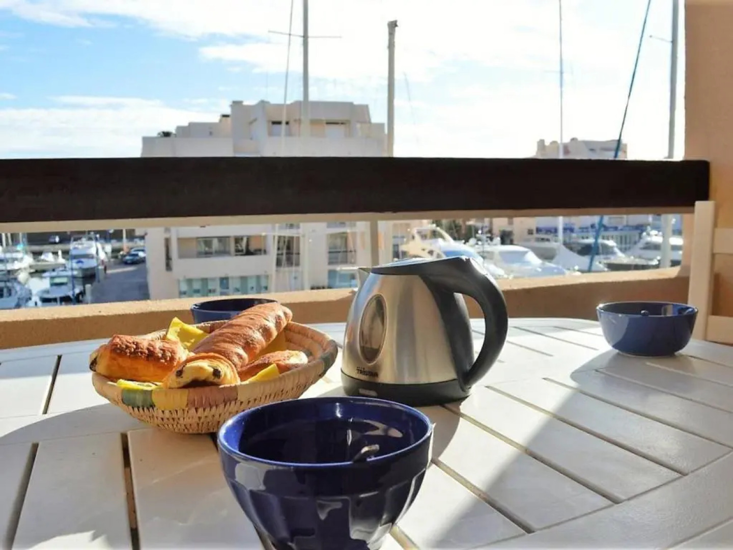 Appartement Bormes-les-Mimosas, 2 pièces, 6 personnes - FR-1-251-211