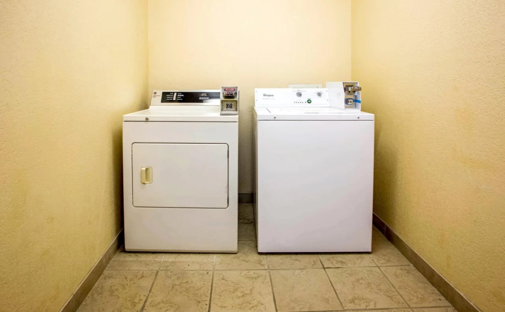 Comfort Inn & Suites Dayton North