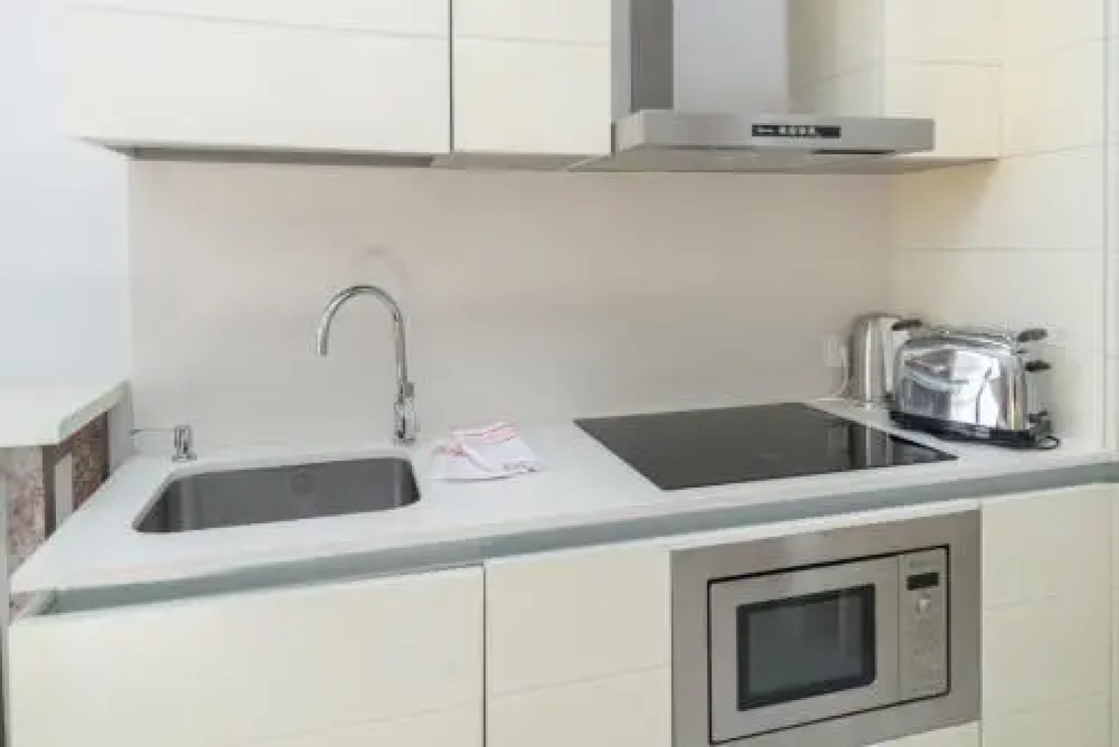 Fabrica Beach Apartments