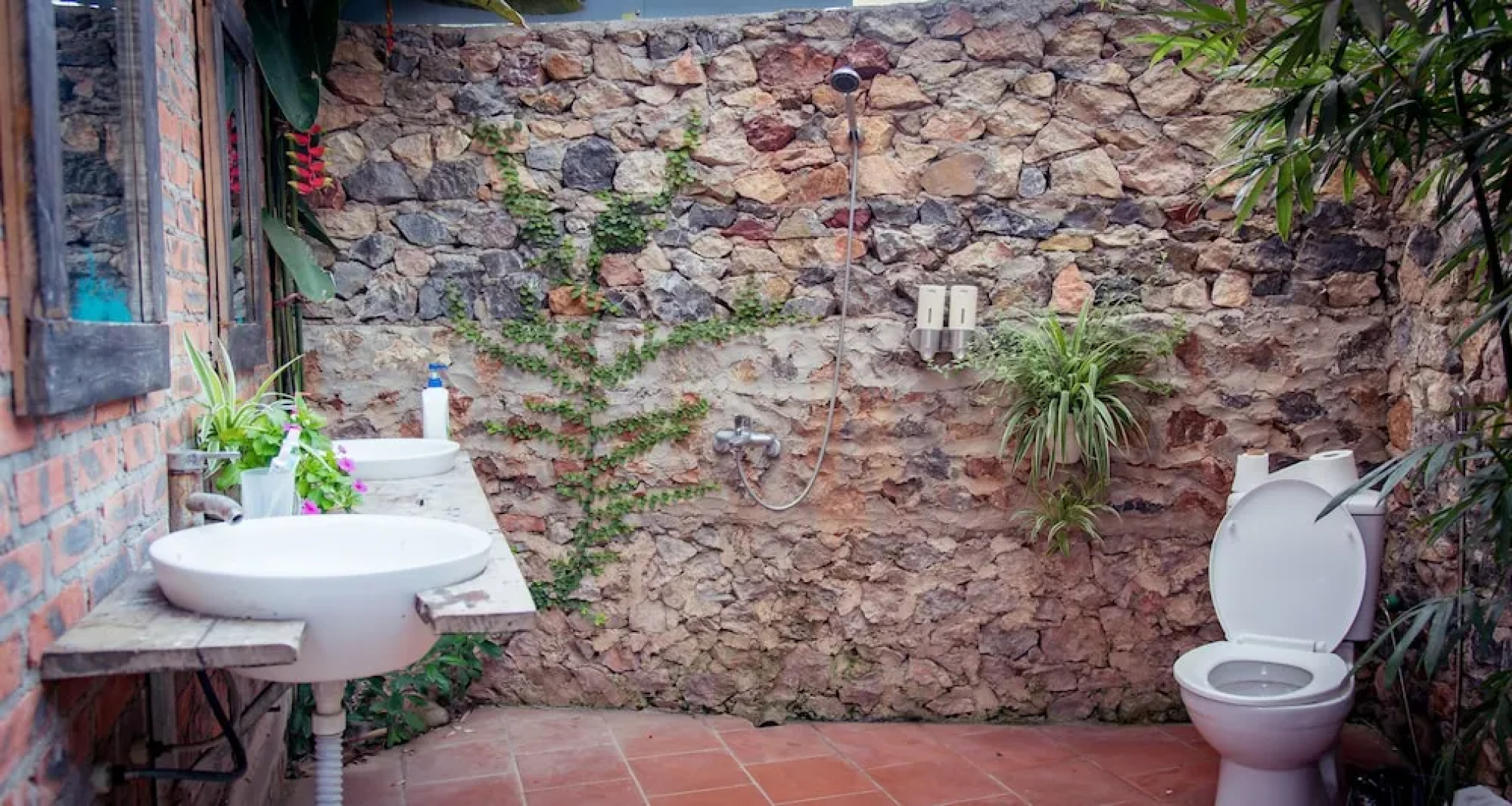 Nha Ta Homestay - Hostel