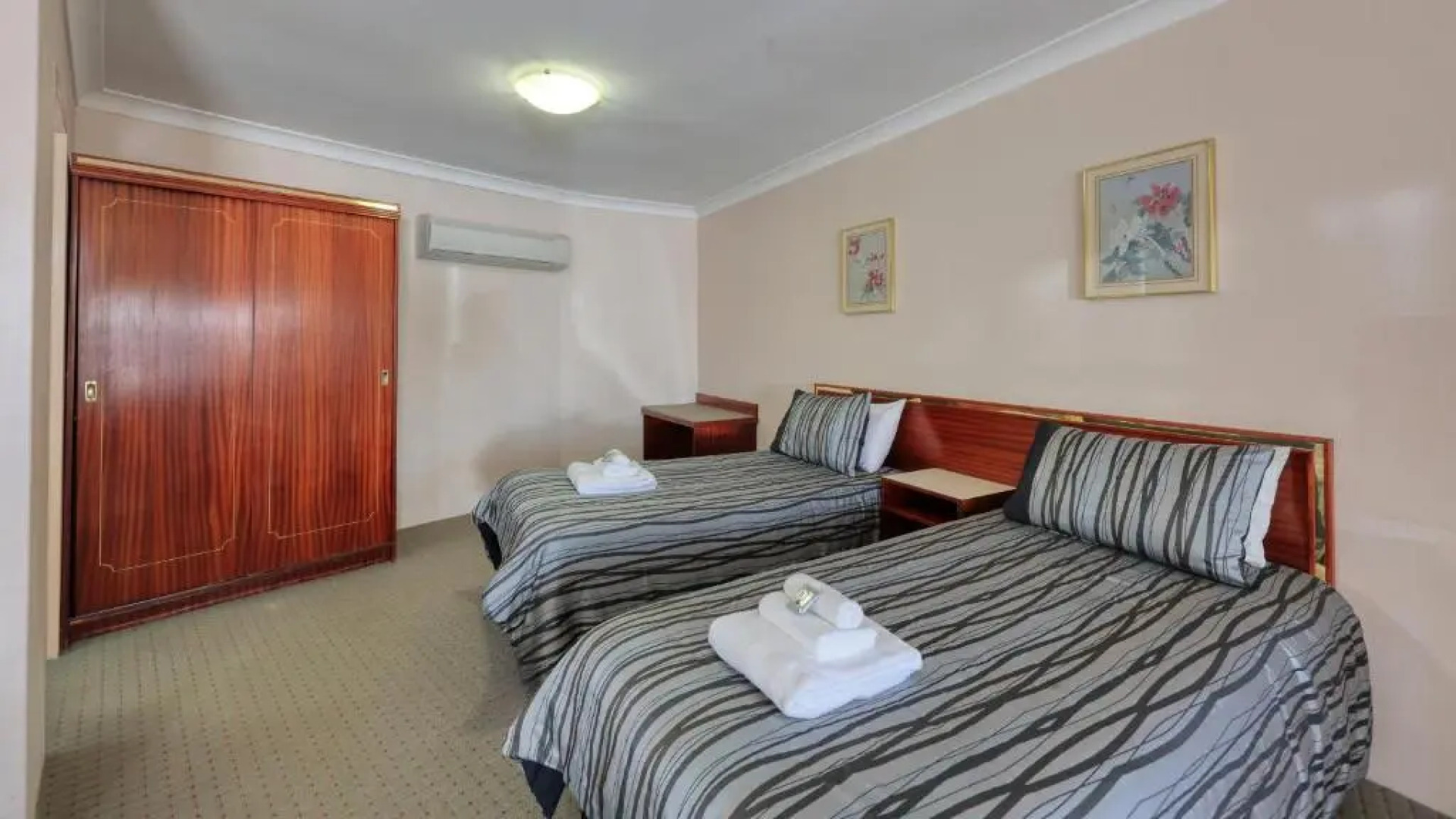 Southern Comfort Motor Inn