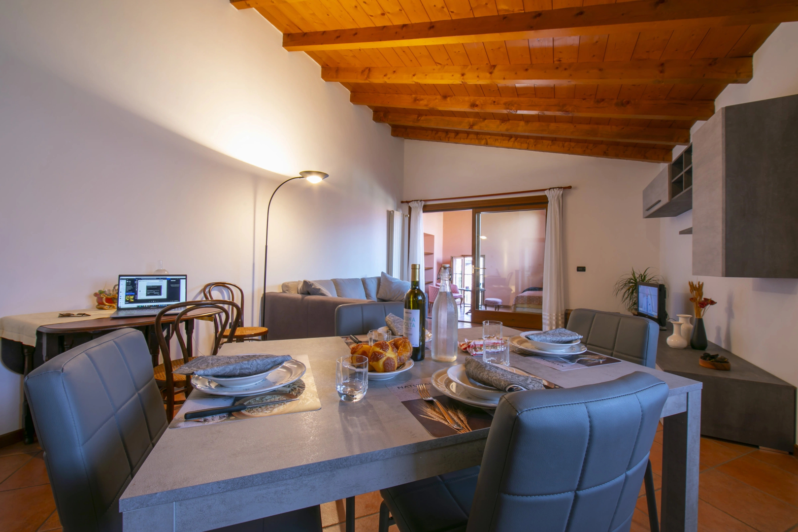 Suna Beach Apartment