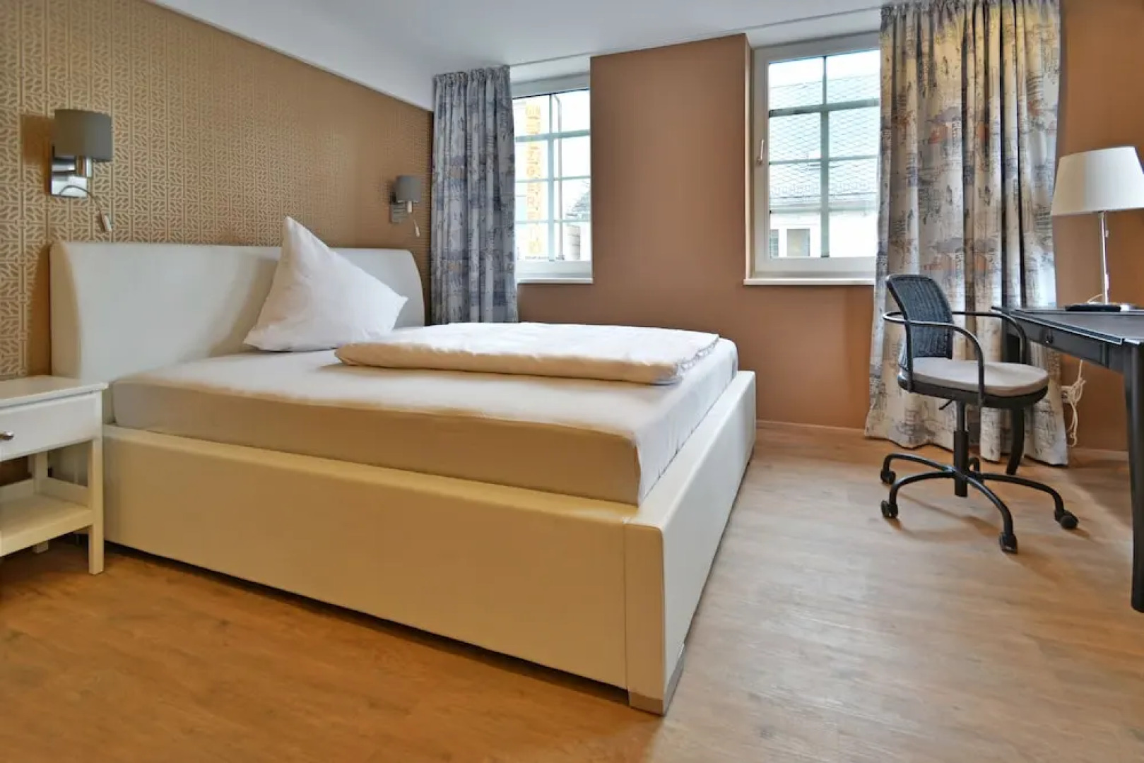 Hotel zur goldenen Sonne