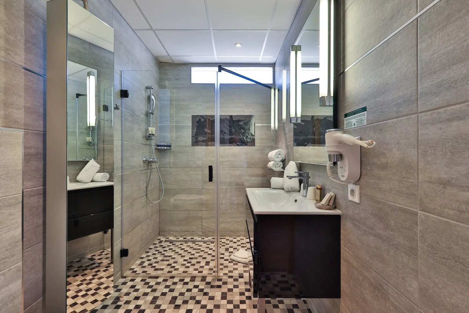 Hôtel Le Provençal