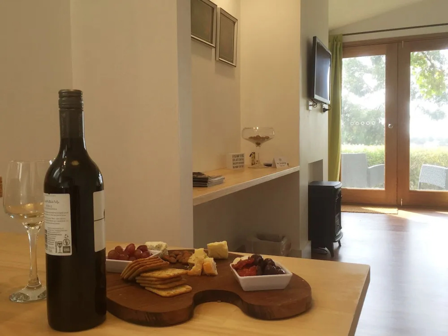 The Jonathan Art Centre