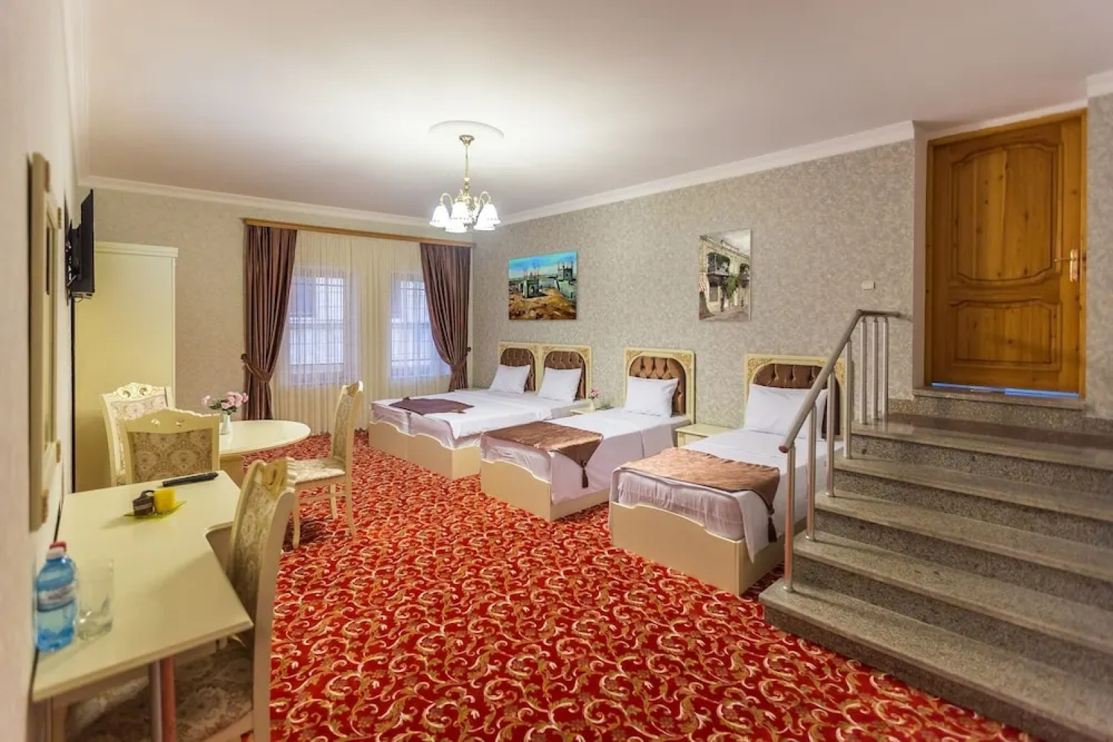 Отель Iva Old City