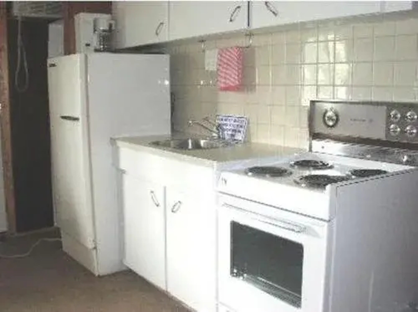 Kingsbridge Inn / Bon-Air Motel