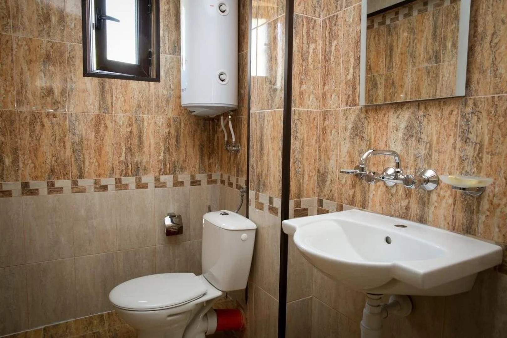 Guest House Byalata Kashta