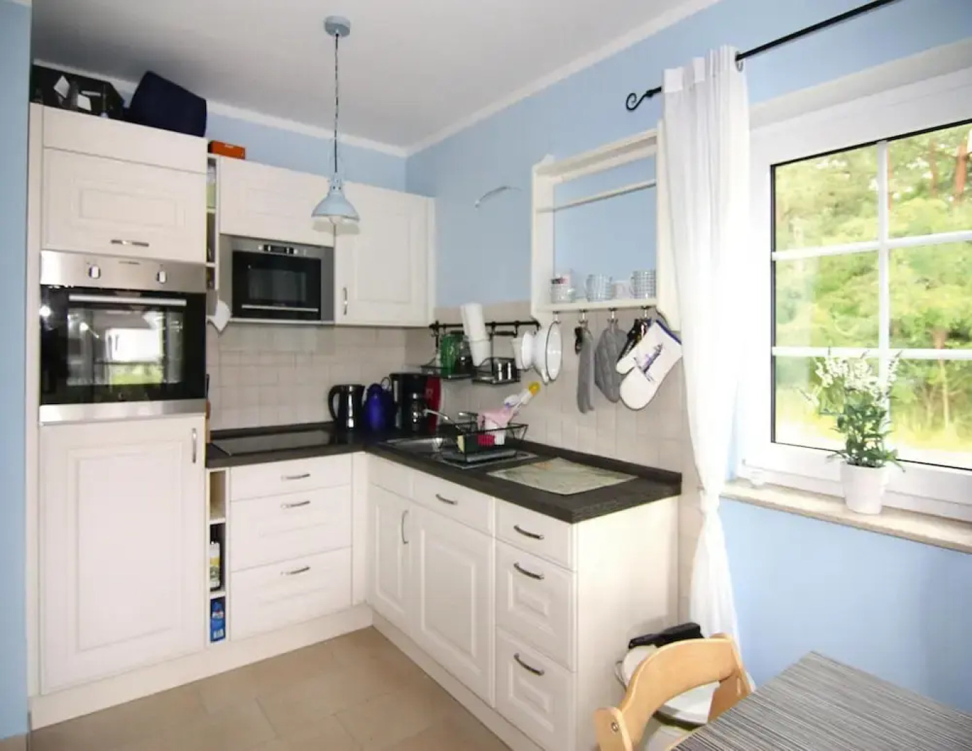 Thatched House in Usedom Near Lagoon