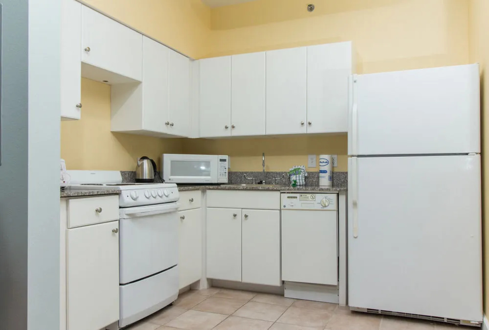 Shores of Panama by Royal American Beach Getaways