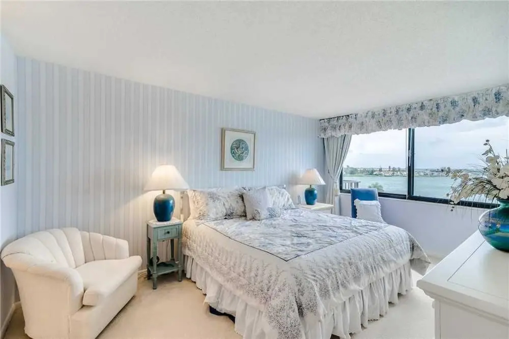 Palma Del Mar E608 - Two Bedroom Condo