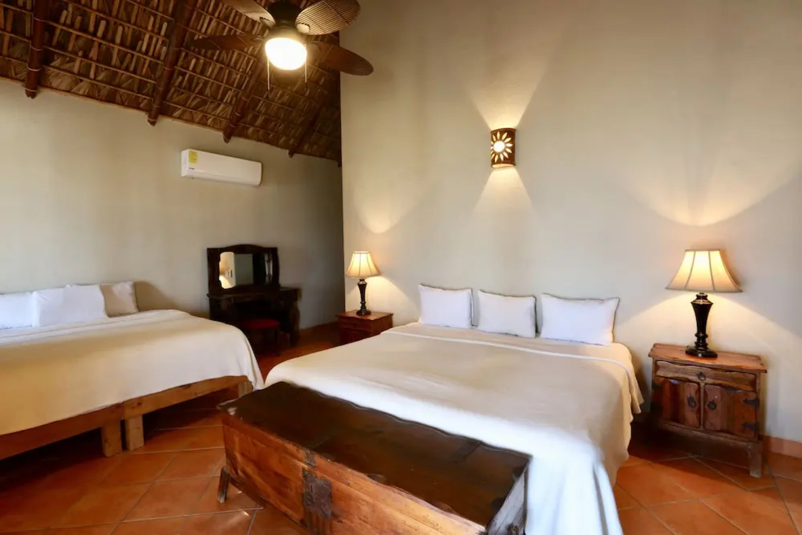 Cerritos Surf Town Beach Front Hotel