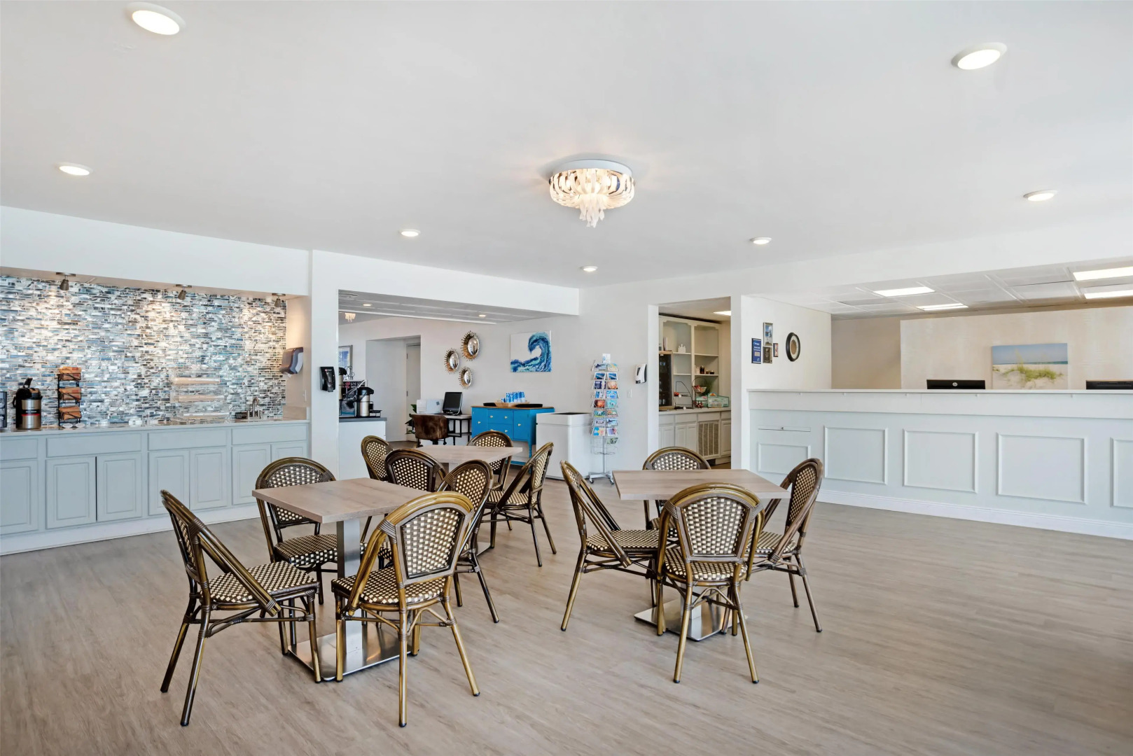 Best Western Navarre Waterfront