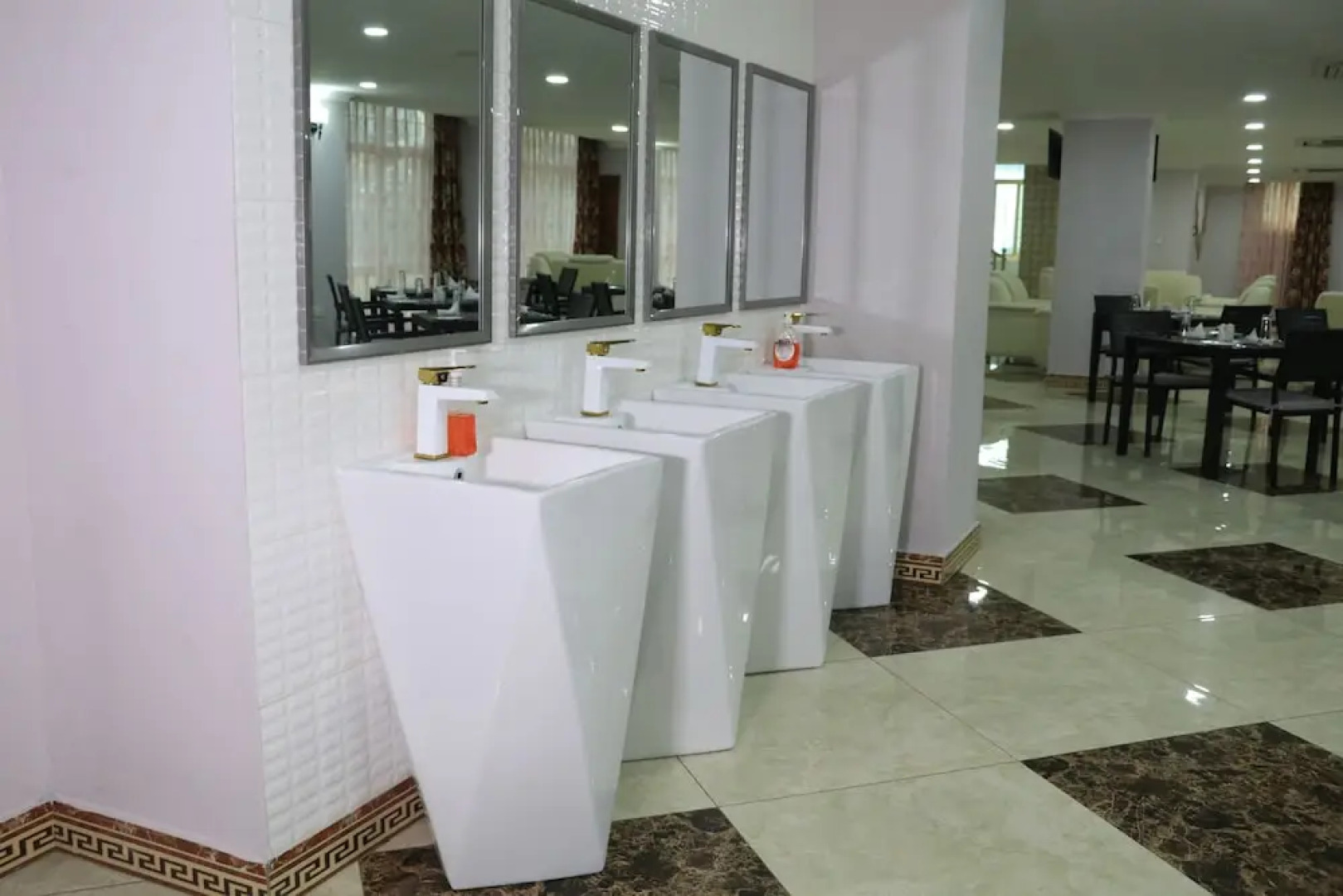 Mount Usambara Hotel