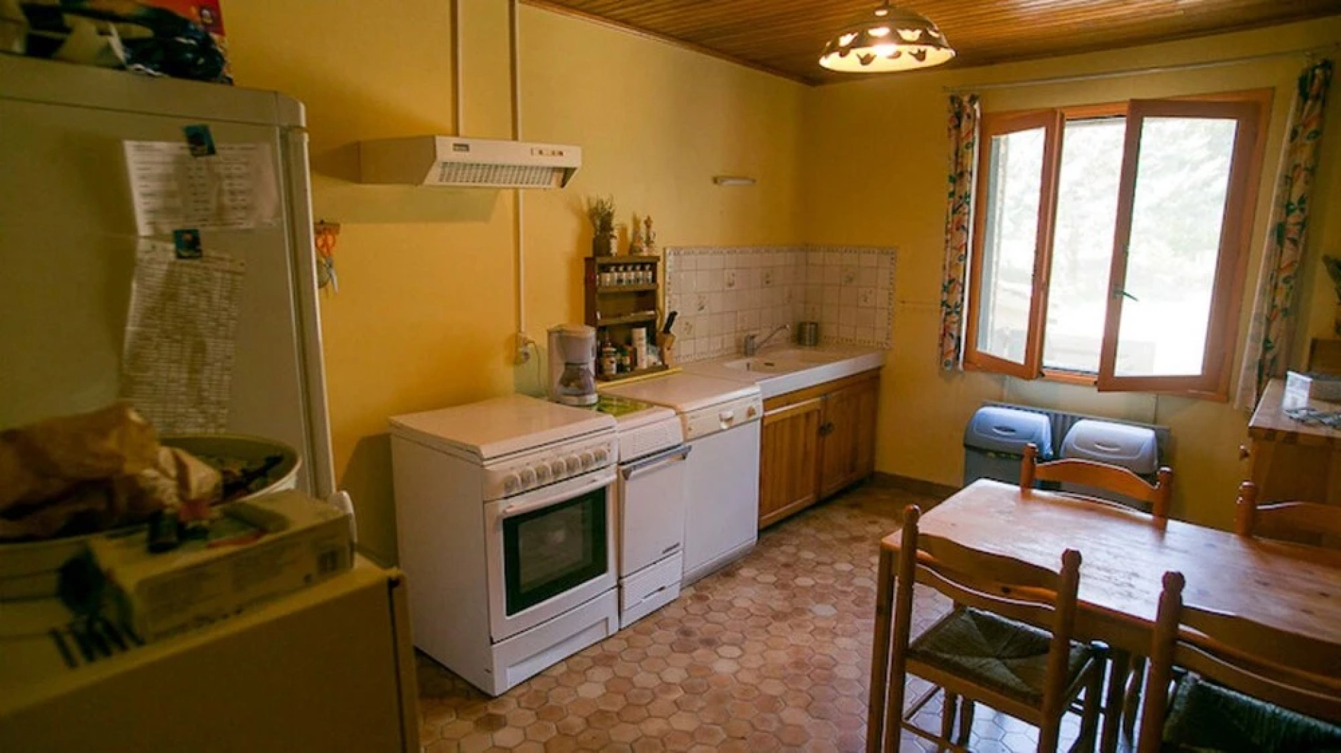 House With 2 Bedrooms in Mirabeau, With Wonderful Mountain View and Fu